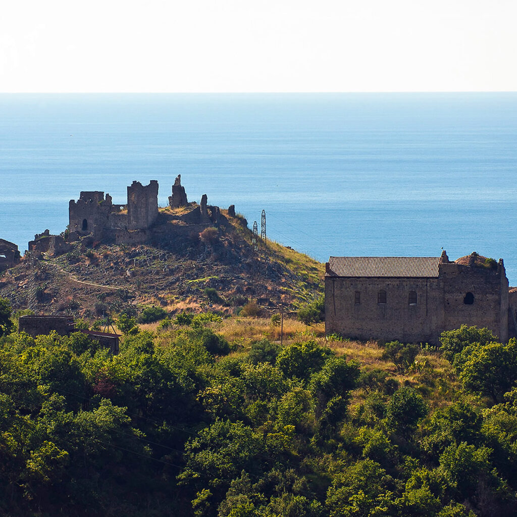 Ruderi di Cirella