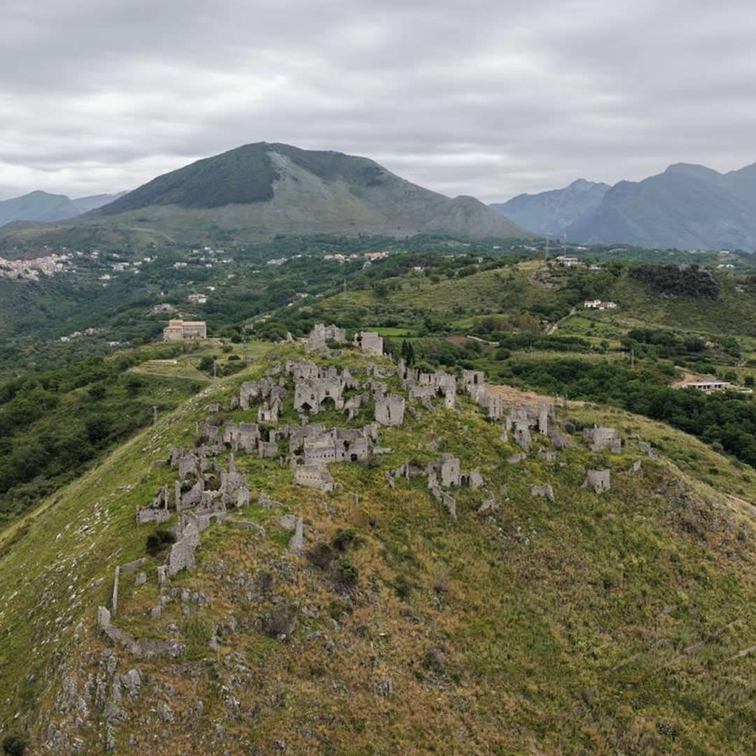 Ruderi di Cirella